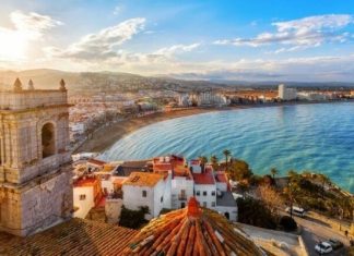 Choáng ngợp trước vẻ đẹp cổ kính, hoa lệ của thành phố Valencia Tây Ban Nha
